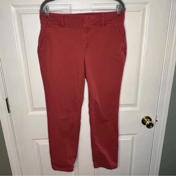 Loft Women’s Straight Leg Red Chino Paints Size 10 GUC - Picture 1 of 5